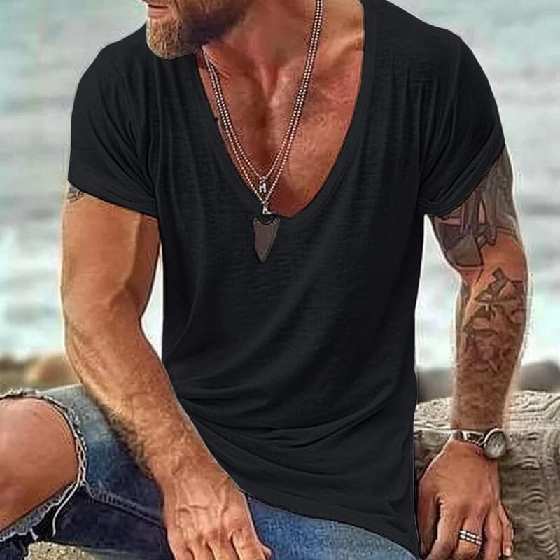 Herren T-Shirt mit tiefem V-Ausschnitt | Lässiges Sommer T-Shirt weiß [ Herrenkollektion - Frühling & Sommer '25 - Hemden ] 109 - Herren T-Shirt mit tiefem V-Ausschnittv Gratti Paris 