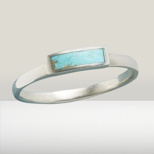 Altblauer Und Silberner Ring